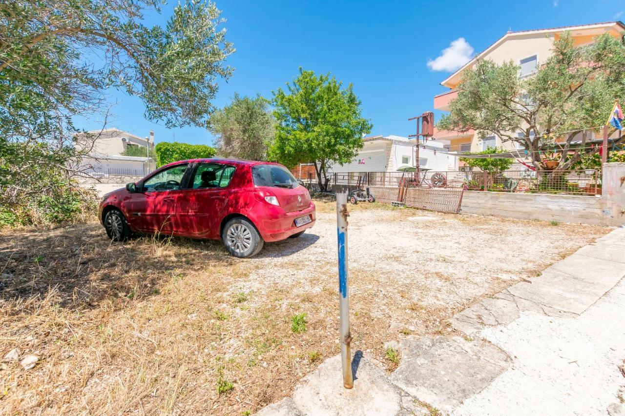 Apartments Ivat Rogoznica  Exterior foto